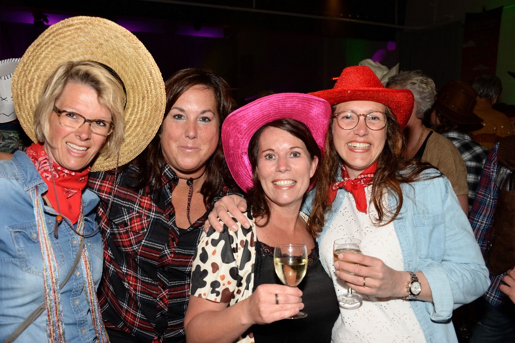 ../Images/Feest Jan en Daan 100.jpg